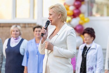 День знаний депутаты встретили со школьниками и студентами